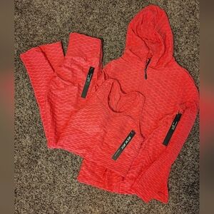 NWT Women's 3 piece set. Leggings, zip up jacket and sports bra size S/M